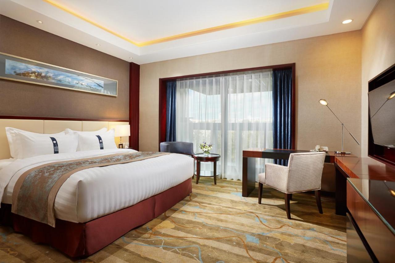 Beijing Hotel Minsk Exteriér fotografie Deluxe Room